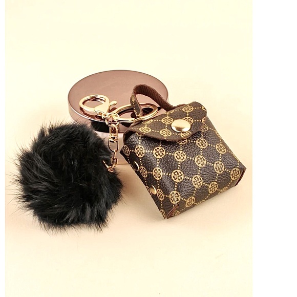 Graphic Pom-Pom Coin Purse Bag Charm Key Chain - Picture 1 of 4